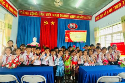 Liên Đội phối hợp với Đoàn thanh niên trường học tổ chức Phát thanh Măng non tuyên truyền bầu cử Đại biểu Quốc hội và HĐND các cấp
